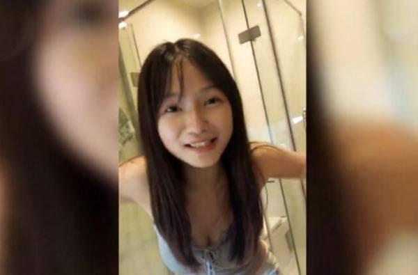 美女视频洗澡视频,美女私密时刻的绝美瞬间