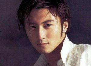 口臭明星有哪些,揭秘那些曾为口气烦恼的公众人物